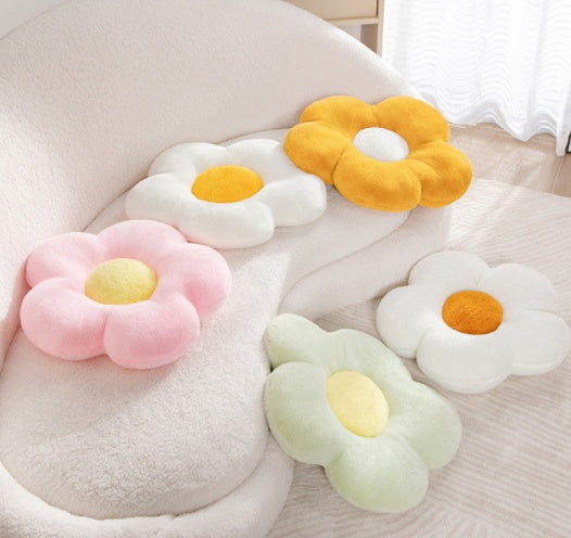 Sun Flower Petal Dual-purpose Waist Pillow